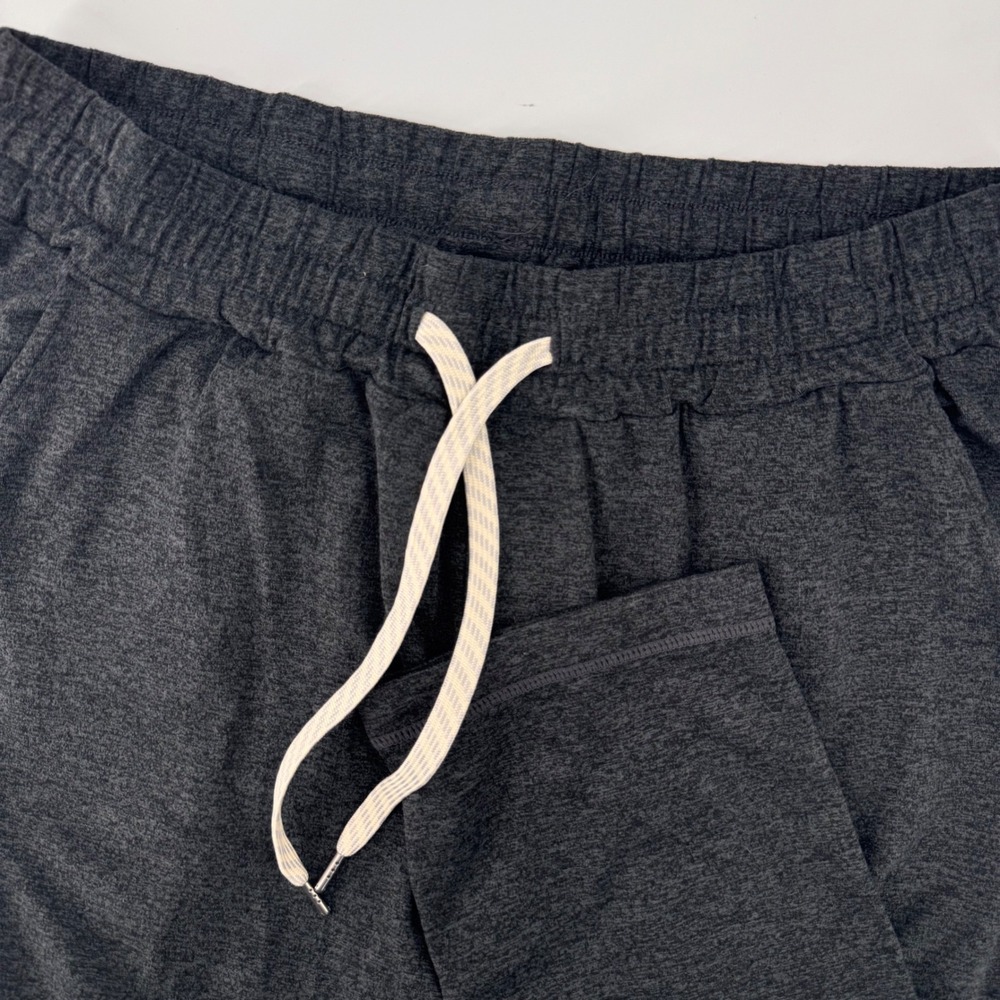 Vuori Ponto Performance Joggers Mens Large Charcoal Heather V418 Sweatpants